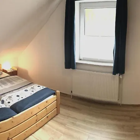 Haus Tanneck, Nr 14 *